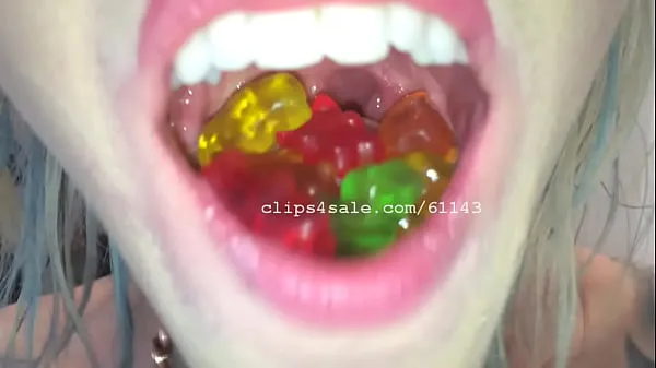 ใหม่ Vore Fetish - Trice Eating Gummy Bears Video 1 Tube ใหม่