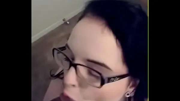 Νέος Wife fucked in the ass by shemale while sucking hubby φρέσκος σωλήνας