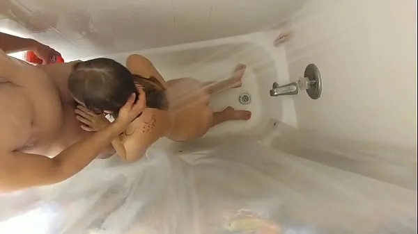 نیا Young wet teen fucks in shower تازہ ٹیوب