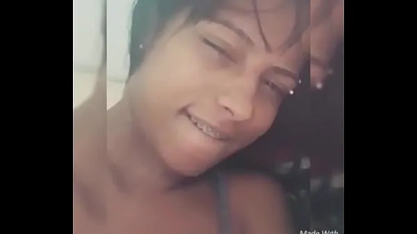 Nuevo jovencita de la favela bailando desnuda en la ducha tubo nuevo