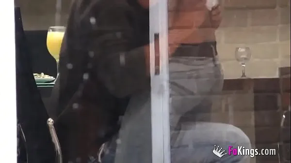 Spying my hot neighbour fucking through her window Ống mới