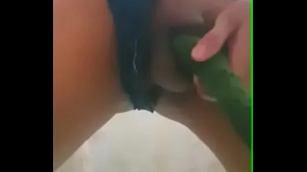 Nová Hot sissy slut making her ass wide with a large veggie čerstvá trubice