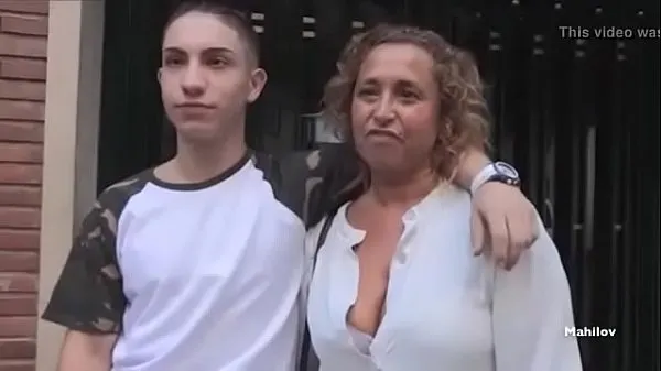 Novo Mãe e filho tubo novo