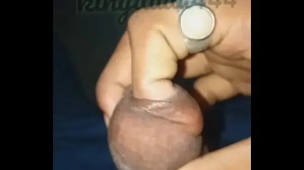 Desi Indian guy with foreskin have a huge cumshot أنبوب جديد جديد