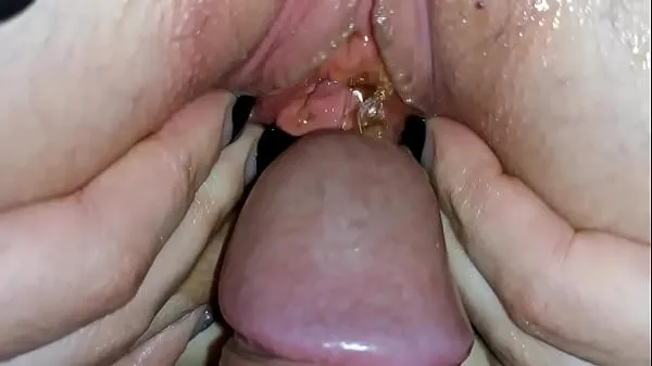 Squirting Pussy, chuva dourada mijando na buceta da menina, fazendo xixi na vagina da mulher Tube baru yang baru