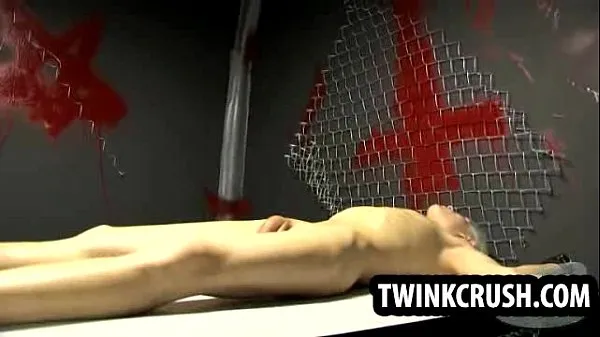 Skinny blonde twink thats tied up gets dominated أنبوب جديد جديد