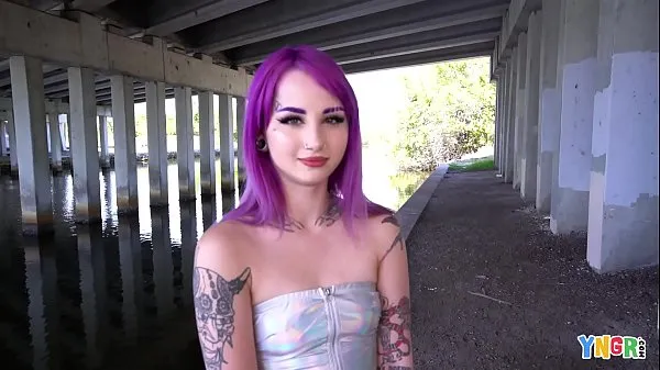 Novo YNGR - Val Steele é um rebelde que adora foder em público tubo novo