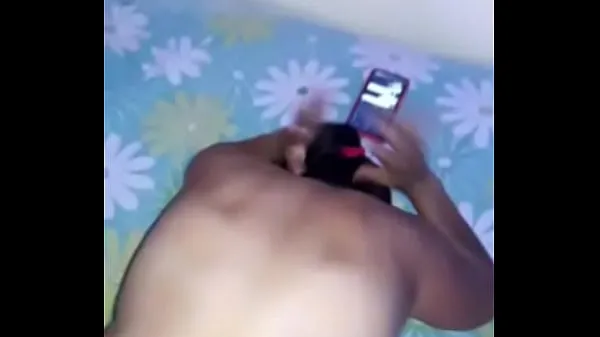 Novo Eu dou xo na bunda enquanto ele fala ao telefone tubo novo