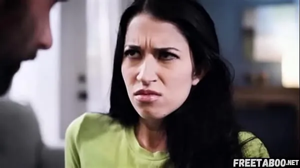 Novo Hot Girlfriend Alex Coal Creampied pelo irmão de seu namorado - filme completo em tubo novo