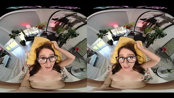 Nytt Busty brunette wishes she was riding your hard cock in virtual reality färskt rör