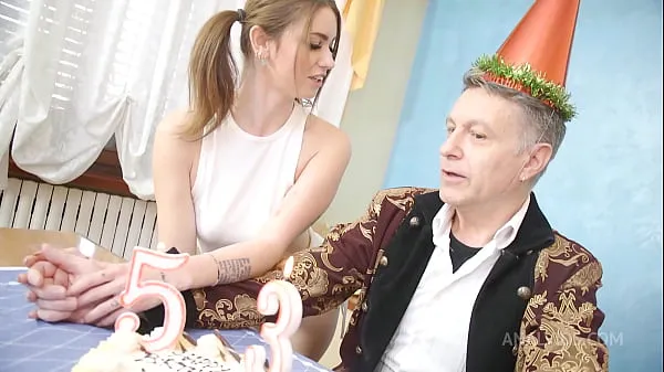 Charlotte Angie - Happy Birthday Daddy Casanova! Piss, Anal, Spit, Fist, Deep-throat AC013 أنبوب جديد جديد