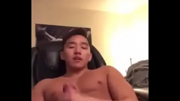 Nová Asian Guy Moan and Cum čerstvá trubice