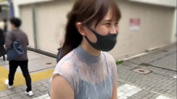 新的 part1 一个屈服于快感的美丽女人，允许中达性爱! 她在日常生活中和性爱时都很可爱和成熟，但她要用最强的口交技巧把它弄出来 新鲜的 管
