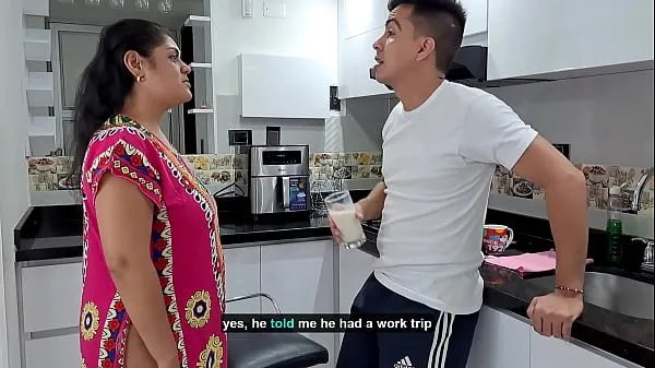 Novo Minha madrasta quer leite e eu dou pra ela, eu como a boceta dela tão gostosa que ela esquece do marido e relaxa tubo novo