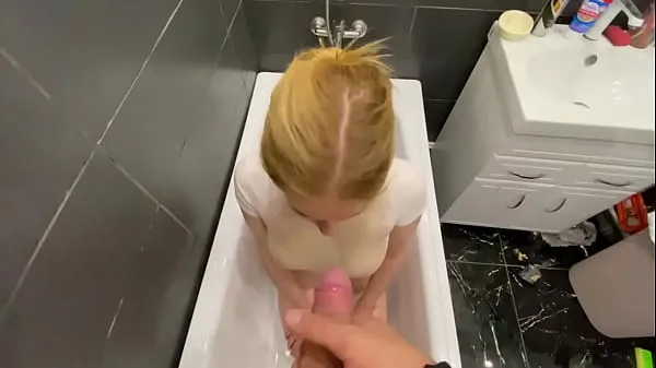 Uusi PISSED ON THE BEAUTY AND FUCKED IN THE MOUTH tuore putki