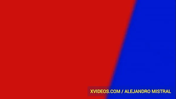 新的 性感男孩用他的湿内衣展示鸡巴亚历杭德罗·米斯特拉尔 新鲜的 管