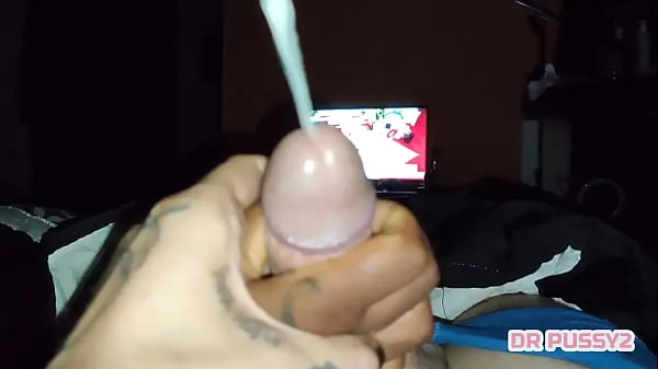 Nova HANDJOB WITH DOUBLE HAND UNTIL I JACULATE A LOT OF SPERM WITH THE HELP OF THE TATTOOED BLACK WOMAN sveža cev