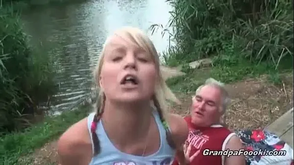 Nová Gorgeous blonde rides dick on the river shore čerstvá trubice